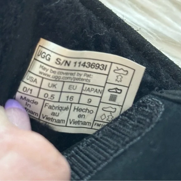 UGG Infant Black Booties - Picture 4 of 7